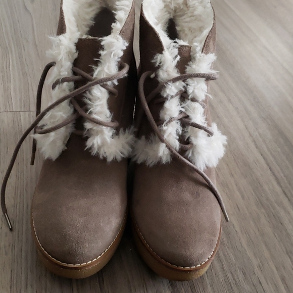 GAP Ladies booties - Picture 2 of 4